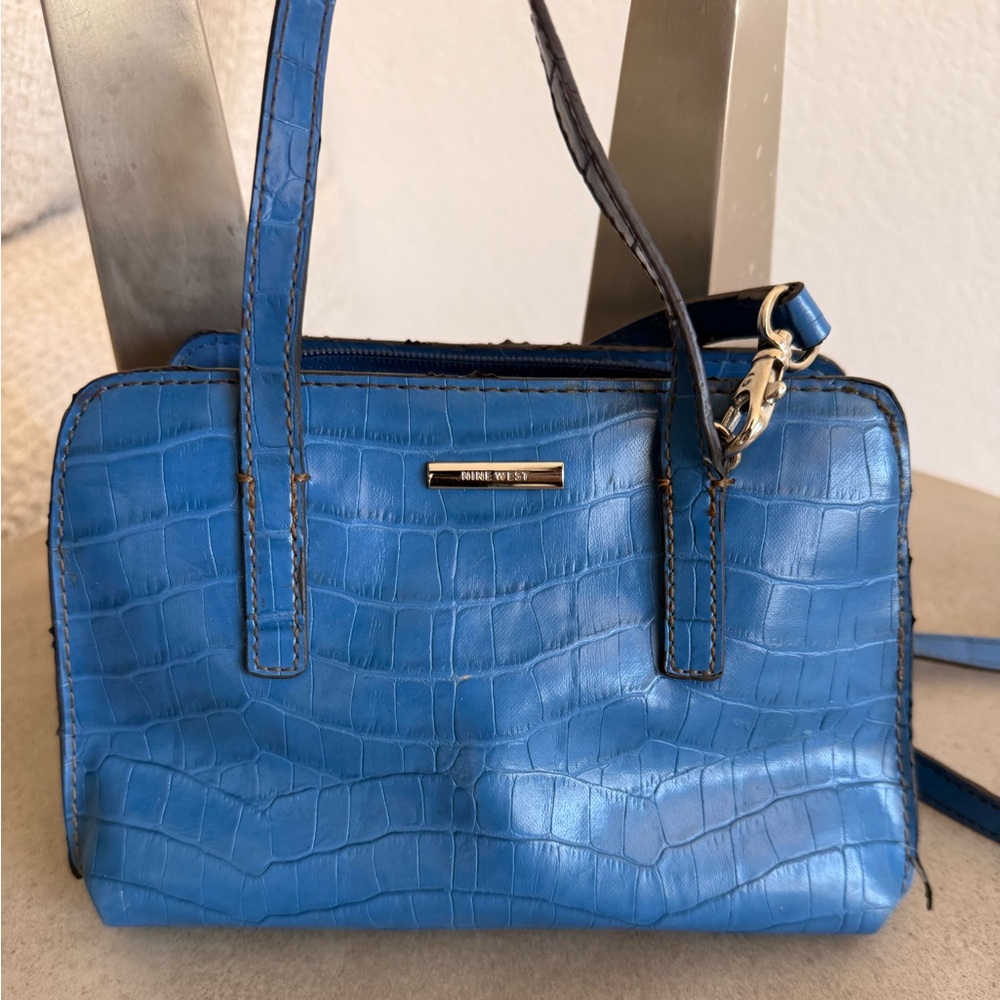 Blue Croc-Embossed Women’s crossbody Bag